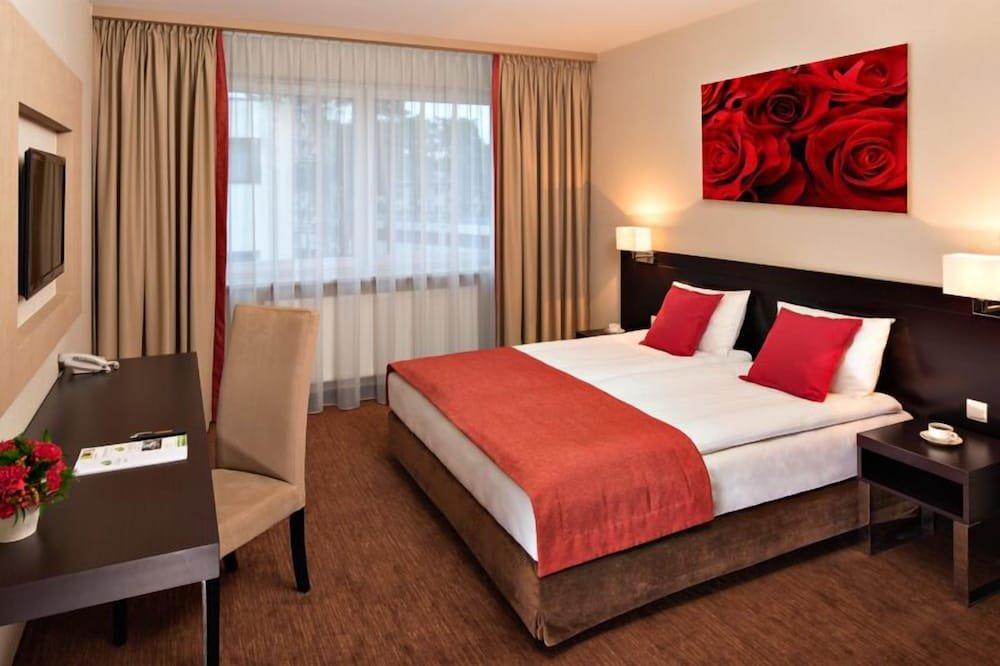 Z-Hotel Business & Spa Otwock Esterno foto